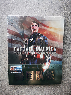 CAPTAIN AMERICA: Prvn Avenger Steelbook™ Limitovan edice + DREK flie na SteelBook™